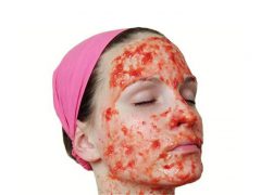 Томатная маска для лица: омоложение, очищение и отбеливание