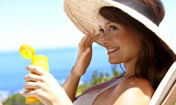 Маски для лица от солнечных ожогов: как успокоить покрасневшую кожу
